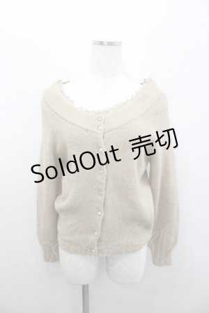 画像: axes femme / 後ろボタンデザインニットトップス  ブラウン I-26-02-08-024-AX-TO-SA-ZI