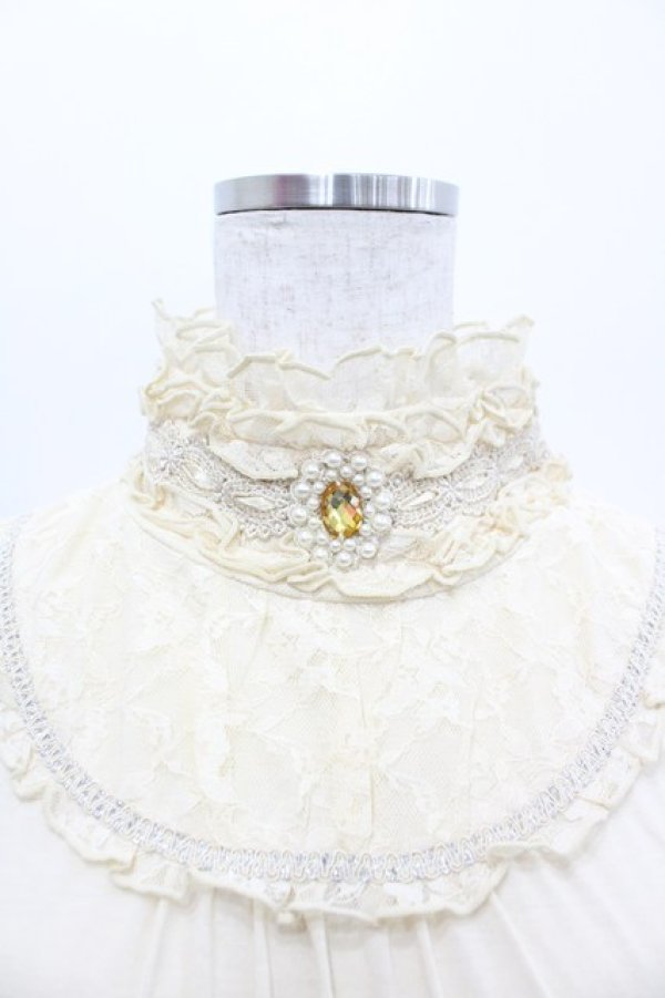 画像2: axes femme / チョーカー風フリルタートル  キナリ I-26-02-11-015-AX-TO-SA-ZI (2)