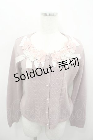画像: axes femme / フラワーモチーフ使いカーディガン  ピンク I-26-02-13-044-AX-TO-SA-ZI