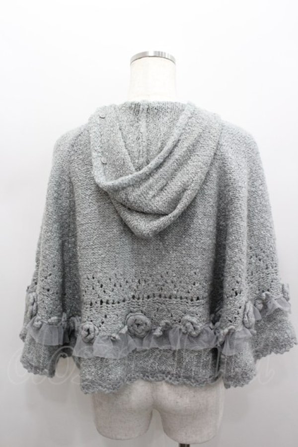 画像3: axes femme / ファー付きニットケープ  グレー I-26-02-13-007-AX-TO-SA-ZI (3)