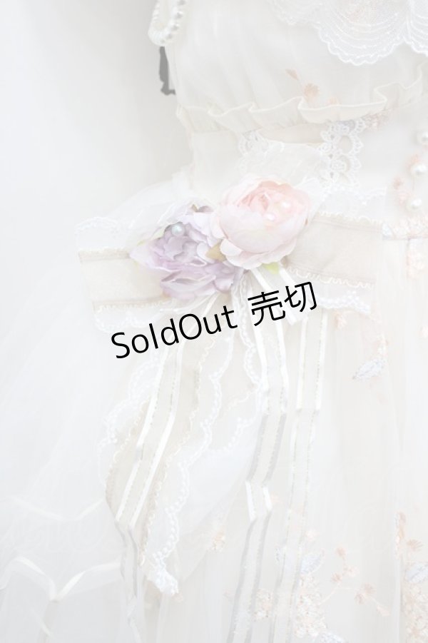 画像2: Stari Mas / フラワーブーケリボンブローチ付きジャンパースカート  白 I-26-02-13-091-LO-OP-SA-ZI (2)