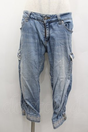 画像: axes femme / 裾刺繍&サイドポケットデニムパンツ  サックスデニム I-26-02-13-113-AX-PA-SA-ZI