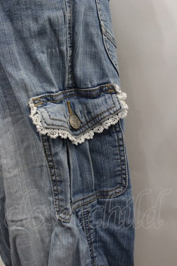 画像2: axes femme / 裾刺繍&サイドポケットデニムパンツ  サックスデニム I-26-02-13-113-AX-PA-SA-ZI (2)