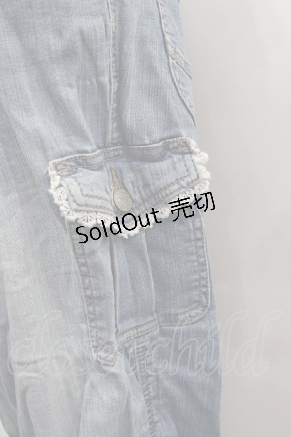 画像2: axes femme / 裾刺繍&サイドポケットデニムパンツ  サックスデニム I-26-02-13-113-AX-PA-SA-ZI (2)