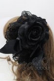 画像2: ATELIER PIERROT / ローズレースカチューシャ  黒 I-26-02-13-122-EL-AC-TE-ZI (2)