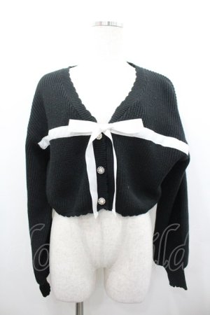 画像: axes femme POETIQUE / リボンデザインショートカーディガン  黒Ｘ白 I-26-02-15-004-AX-TO-SA-ZI