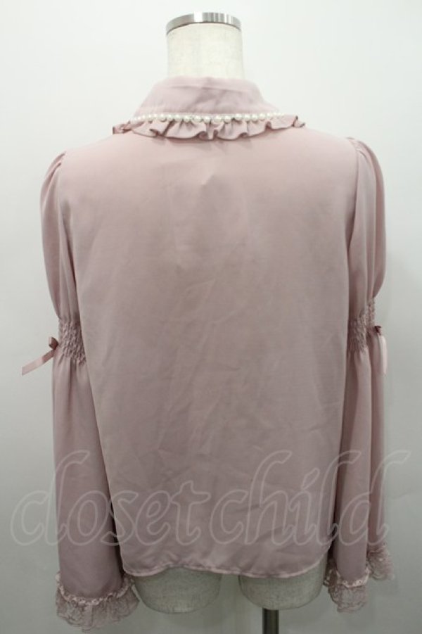 画像2: Secret Honey / パール襟フリルレース長袖ブラウス  ピンク I-26-02-15-045-CA-BL-SA-ZI (2)