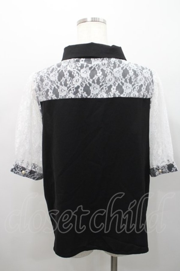 画像2: Audrey / レース切り替え半袖ブラウス  黒ｘ白 I-26-02-15-048-LO-BL-SA-ZI (2)