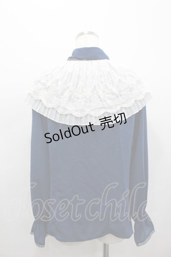 画像3: axes femme / ケープ風リボン付ブラウス  ネイビーＸ白 I-26-02-15-005-AX-BL-SA-ZI (3)