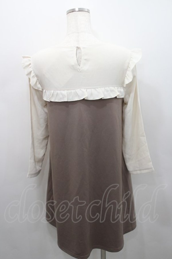 画像2: le reve vaniller / フリルヨークバイカラーワンピース M ベージュ I-26-02-15-065-LO-OP-SA-ZI (2)