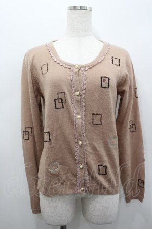 画像: axes femme / 額縁刺繍カーディガン  ピンク I-26-02-15-010-AX-TO-SA-ZI