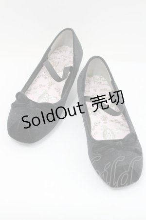 画像: m petit by misako / NINA’Sコラボ ベロアパンプス LL 黒 I-26-02-15-125-LO-SH-HR-ZI