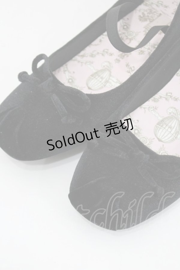 画像4: m petit by misako / NINA’Sコラボ ベロアパンプス LL 黒 I-26-02-15-125-LO-SH-HR-ZI (4)