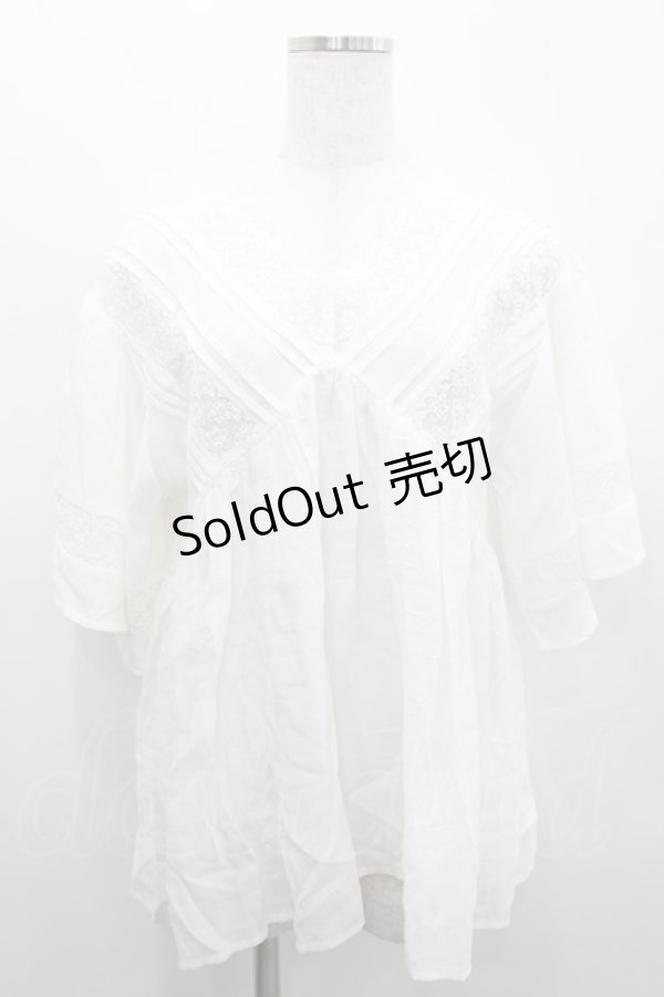 画像1: axes femme / レースＸタックデザインチュニ M 白 I-26-02-18-004-AX-TO-SA-ZI (1)