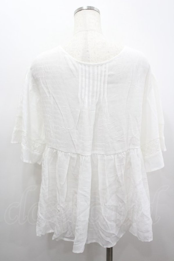 画像3: axes femme / レースＸタックデザインチュニ M 白 I-26-02-18-004-AX-TO-SA-ZI (3)