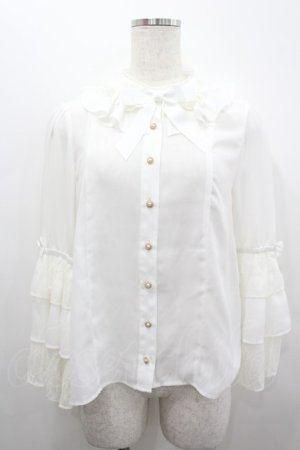 画像: axes femme kawaii / 3段フリル姫袖ブラウス  白 I-26-02-18-005-AX-BL-SA-ZI