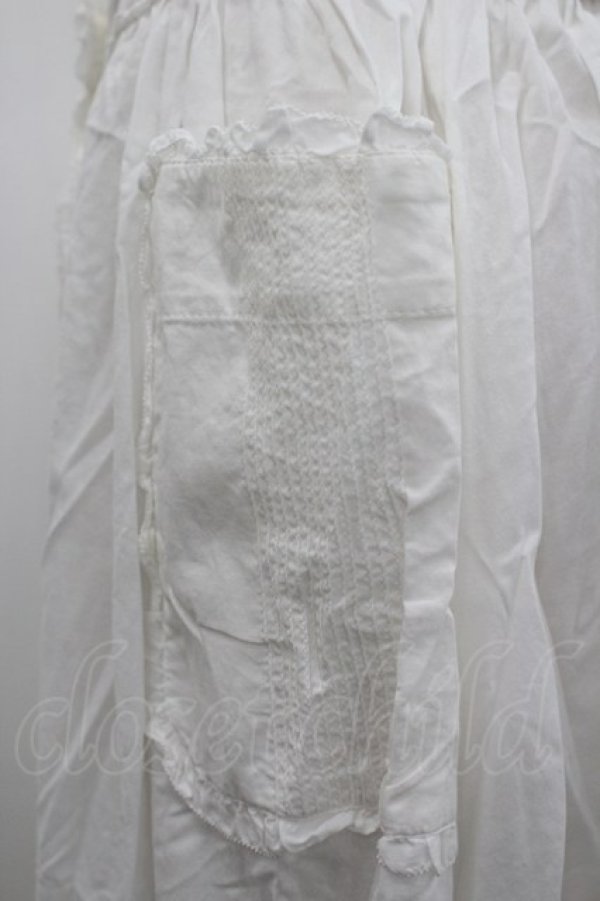 画像2: PINK HOUSE / 縦ピンタックポケット付きサススカート  ホワイト I-26-02-18-056-LO-SK-SA-ZI (2)