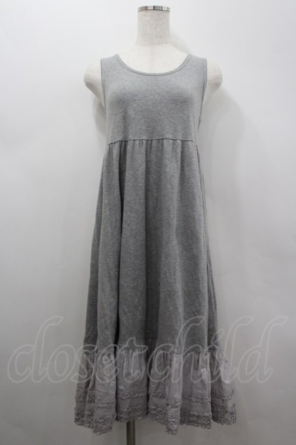 画像1: PINK HOUSE / 裾ピコフリルノースリーブカットワンピース  グレー I-26-02-18-058-LO-OP-SA-ZI (1)