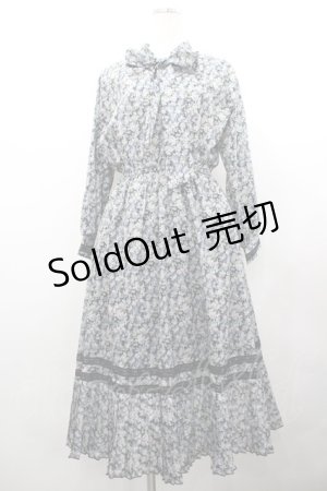 画像: axes femme / 小花柄ボータイワンピース  ブラック I-26-02-18-067-AX-OP-SA-ZI