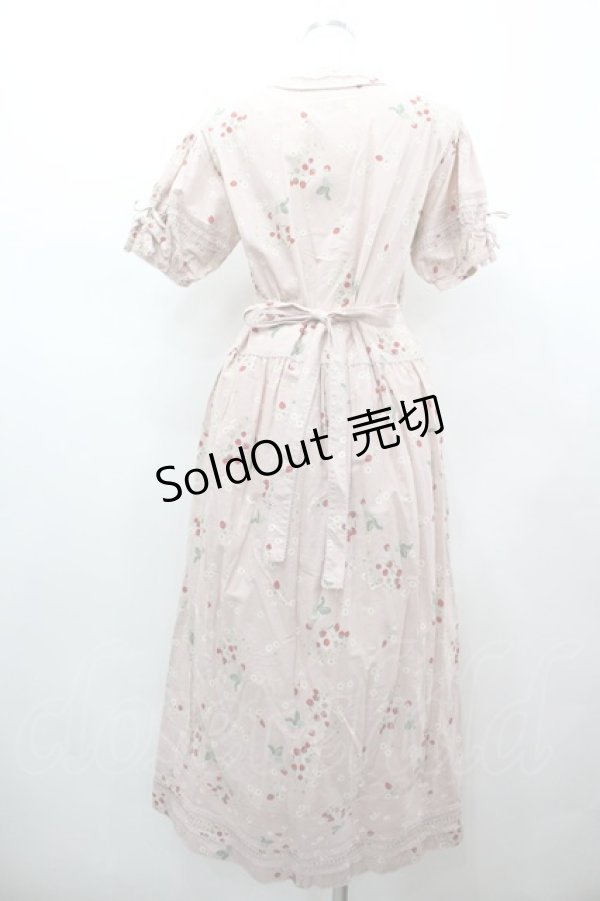 画像2: WONDERFUL WORLD / 苺ptレース襟重ね半袖ワンピース  ピンク I-26-02-18-070-LO-OP-SA-ZI (2)