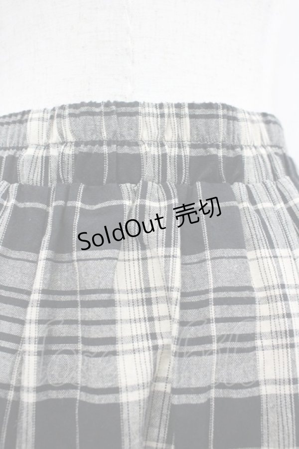 画像3: axes femme / 12枚はぎスカート F 生成り I-26-02-18-074-AX-SK-SA-ZI (3)