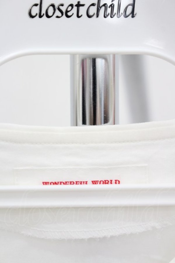 画像4: WONDERFUL WORLD / さくらんぼ刺繍長袖ブラウス  ホワイト I-26-02-18-010-LO-BL-SA-ZI (4)