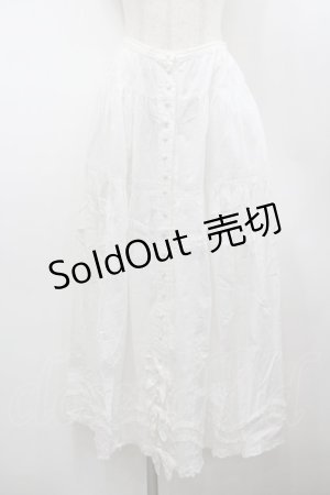 画像: WONDERFUL WORLD / 裾5つリボン前開きスカート  ホワイト I-26-02-18-109-LO-SK-SA-ZI