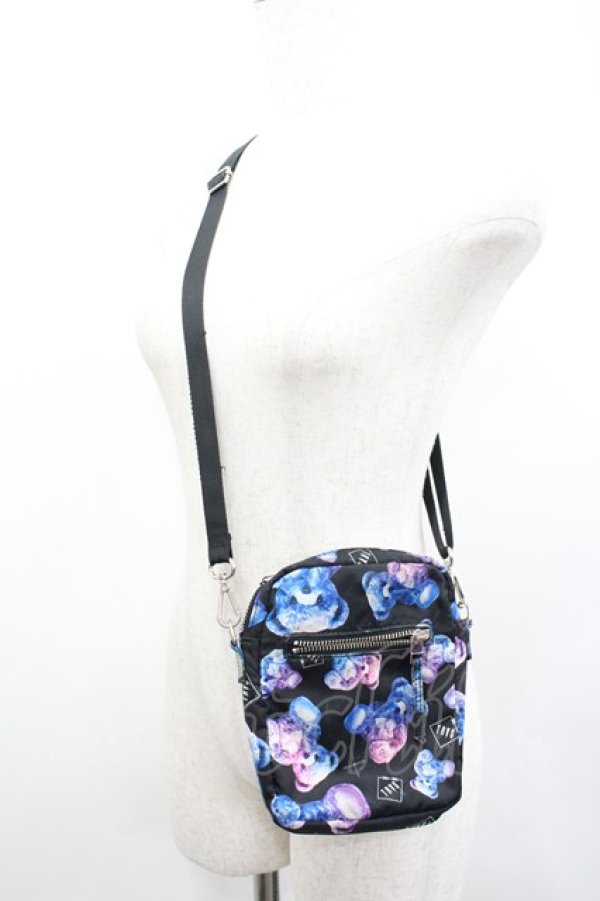 画像2: TRAVAS TOKYO / くま総柄ミニショルダー  黒 I-26-02-18-119-PU-BG-TE-ZI (2)