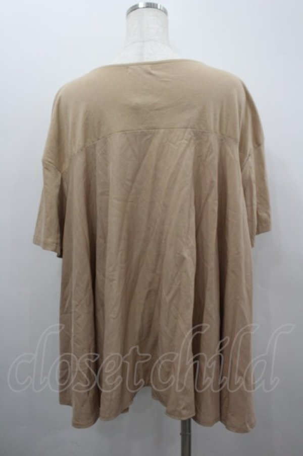 画像3: axes femme / カット異素材フレア切替PO M ベージュ I-26-02-18-024-AX-TO-SA-ZI (3)