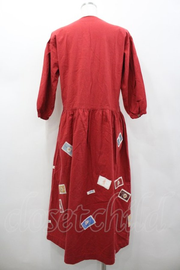 画像2: PINK HOUSE / ワッペンデザインワンピース  赤 I-26-02-20-061-LO-OP-SA-ZI (2)