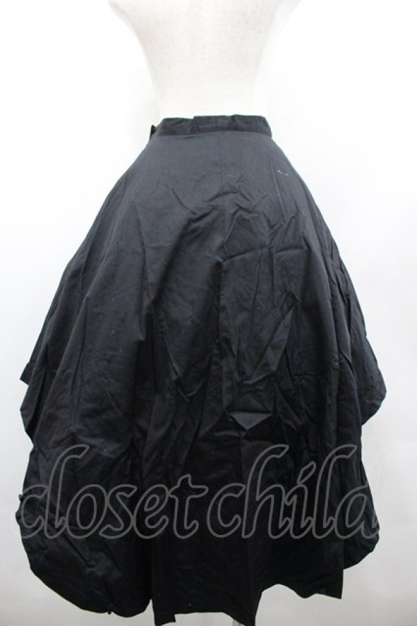 画像2: BPN / フロントクロスフリルスカート  黒 I-26-02-20-071-GO-SK-SA-ZI (2)