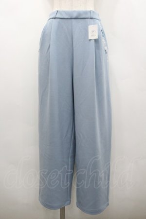 画像: axes femme / 花刺繍タックカットパンツ F サックス I-26-02-20-089-AX-PA-SA-ZI