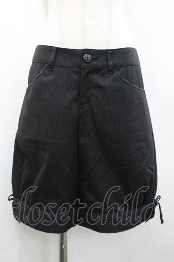 画像1: MIHO MATSUDA / ストライプハーフパンツ  黒 I-26-02-20-091-GO-PA-SA-ZI (1)