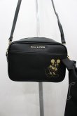 画像2: Maison de FLEUR / Micky Mouse/ショルダーバッグ  黒ｘゴールド I-26-02-20-102-LO-BG-SA-ZI (2)