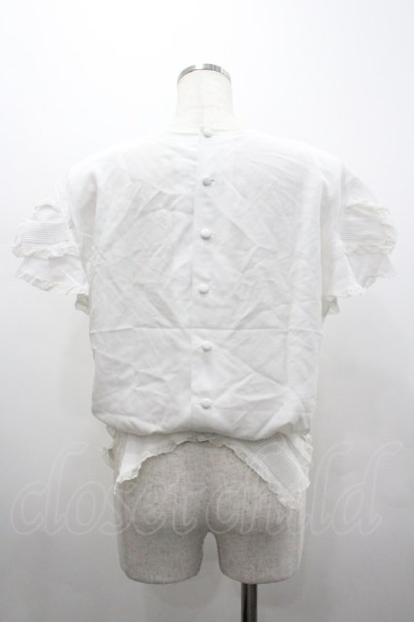 画像2: INGEBORG / フロントレースピンタック半袖ブラウス  白 I-26-02-20-020-LO-BL-SA-ZI (2)