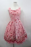 画像1: Emily Temple cute / チェリープリントジャンパースカート  ピンク I-26-02-23-042-ET-OP-TE-ZI (1)