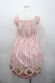 画像4: Shirley Temple / 薔薇＆苺ストライププリントワンピース  ピンク×オフ I-26-02-23-044-ET-OP-TE-ZI (4)