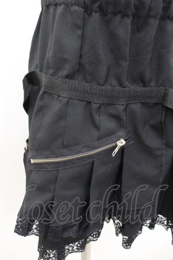 画像2: GOOD LUCK / ベルトデザインプリーツスカート  黒 I-26-02-23-099-PU-TO-TE-ZI (2)