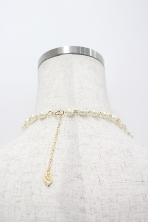 画像3: BABY,THE STARS SHINE BRIGHT / Fantasy Flower Princessパールネックレス  白Ｘゴールド I-26-02-23-103-BA-AC-SA-ZI (3)