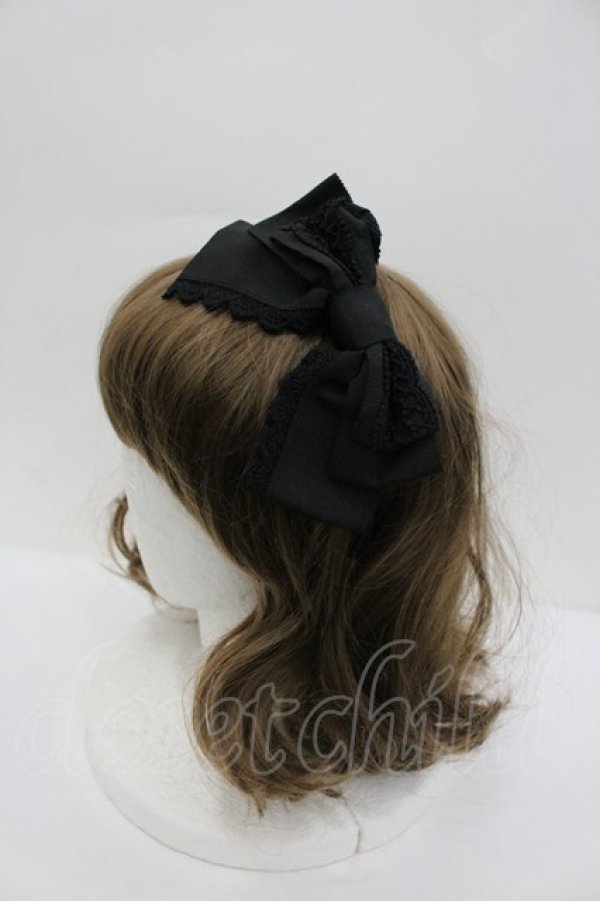 画像2: BABY,THE STARS SHINE BRIGHT / ナナメリボンカチューシャ  黒 I-26-02-23-108-BA-AC-SA-ZI (2)