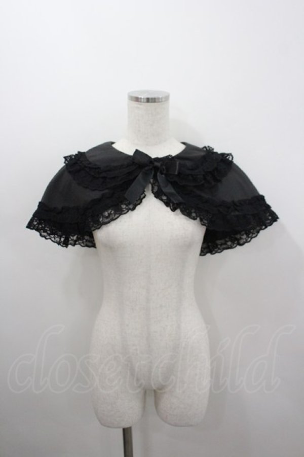 画像1: metamorphose / 無地ラッセルレースつき丸襟ケープ  黒 I-26-02-23-002-ME-JA-SA-ZI (1)