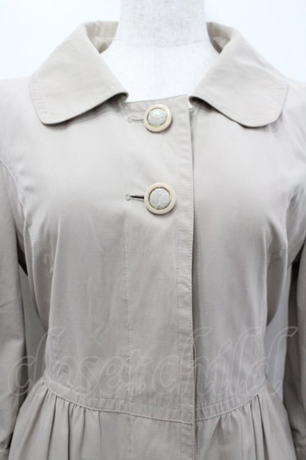 画像2: axes femme / 袖レースコート  ベージュ I-26-02-25-037-AX-CO-SA-ZI (2)