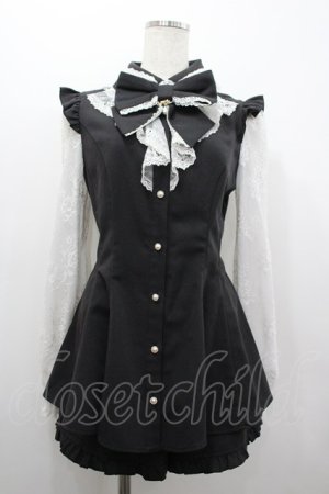 画像: Secret Honey / レース袖ブラウス&ショートパンツセットアップ  黒Ｘ白 I-26-02-25-074-CA-OP-SA-ZI