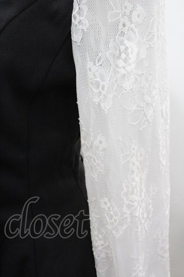 画像3: Secret Honey / レース袖ブラウス&ショートパンツセットアップ  黒Ｘ白 I-26-02-25-074-CA-OP-SA-ZI (3)