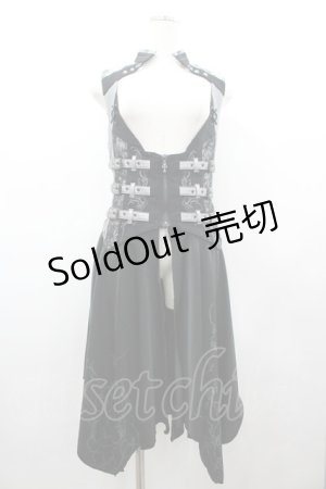 画像: Ozz Croce / サイドベルトデザインロングベスト  黒Ｘシルバー I-26-02-25-076-OO-PA-SA-ZI