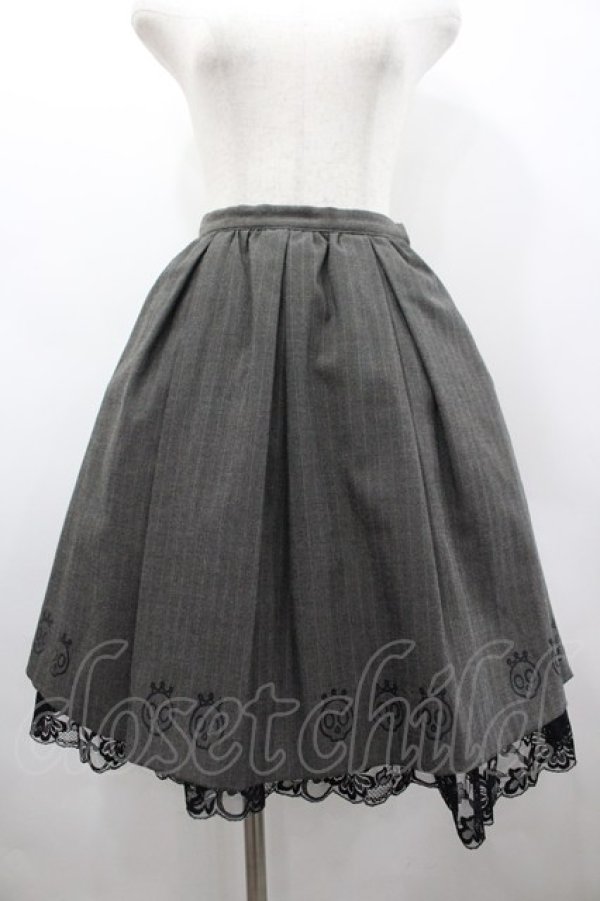 画像1: MIHO MATSUDA / ドクロクラウンプリントスカート  グレーＸ黒 I-26-02-25-085-GO-SK-SA-ZI (1)