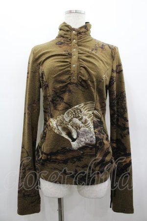 画像: Ozz Croce / 鳥プリントハイネックトップス  ブラウン I-26-02-28-036-OO-TO-SA-ZI