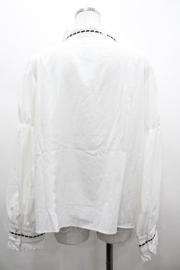 画像2: Eri Aino's Collection / シャーロットの水曜日ブラウス 4L 白 I-26-02-28-005-PU-BL-SA-ZI (2)