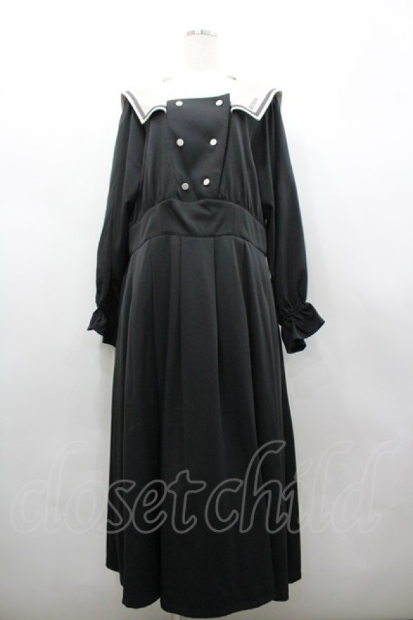 画像1: m petit by misako / サンリオキャラクターズコラボ クロミセーラーワンピース 4L 黒 I-26-02-28-077-LO-OP-SA-ZI (1)