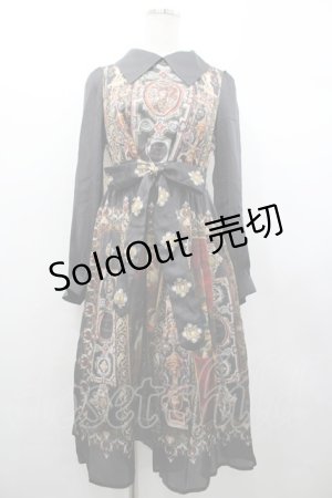 画像: LOLITA / 絵画柄サテンワンピース  黒 I-26-02-28-087-LO-JA-SA-ZI